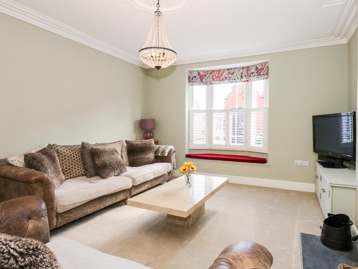 The Eastgate Apartment Louth  Bagian luar foto